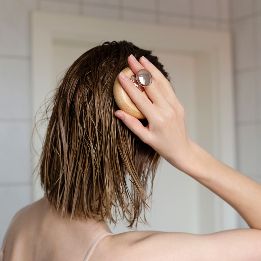 Oily Scalp Dry Ends