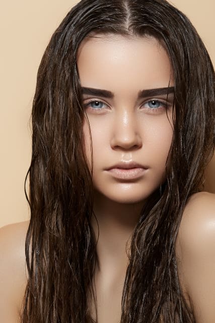 How to Wear the WetLook Hair Trend  Mane Addicts  Mane by Mane Addicts