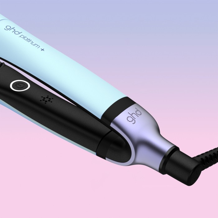 ghd platinum+ hair straightener in soft blue