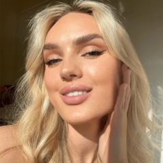 Satin Luxe Lipstick - Miss Leah Baby Cocoa 4g