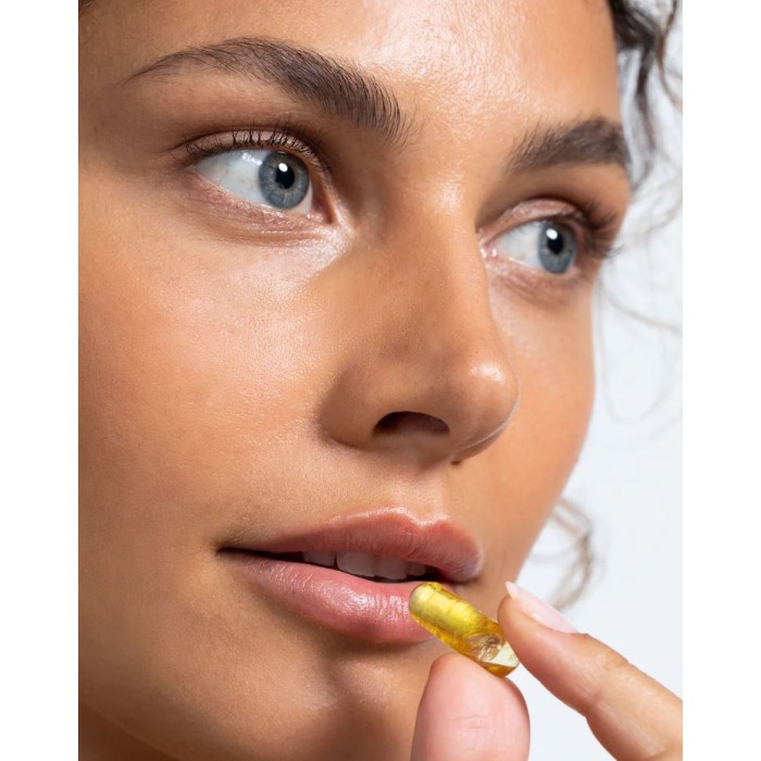 Vida Glow Clear Advanced Repair