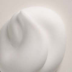 More Inside This is a Curl Moisturizing Mousse 250ml