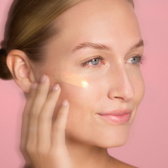 Illuminating Tinted Moisturiser SPF15 (50ml) Illuminating