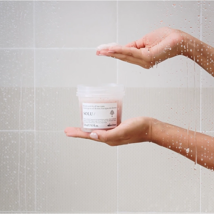 Davines SOLU Sea Salt Scrub Cleanser