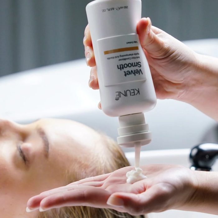 Keune Velvet Smooth Anti-Frizz Conditioner