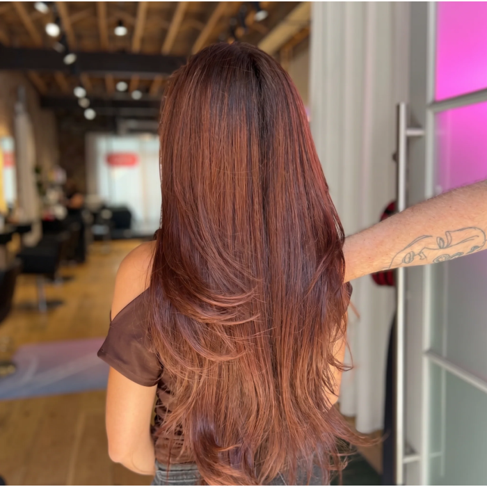 O&M Original Mineral Flexible Queenie Flexible Hold Hairspray