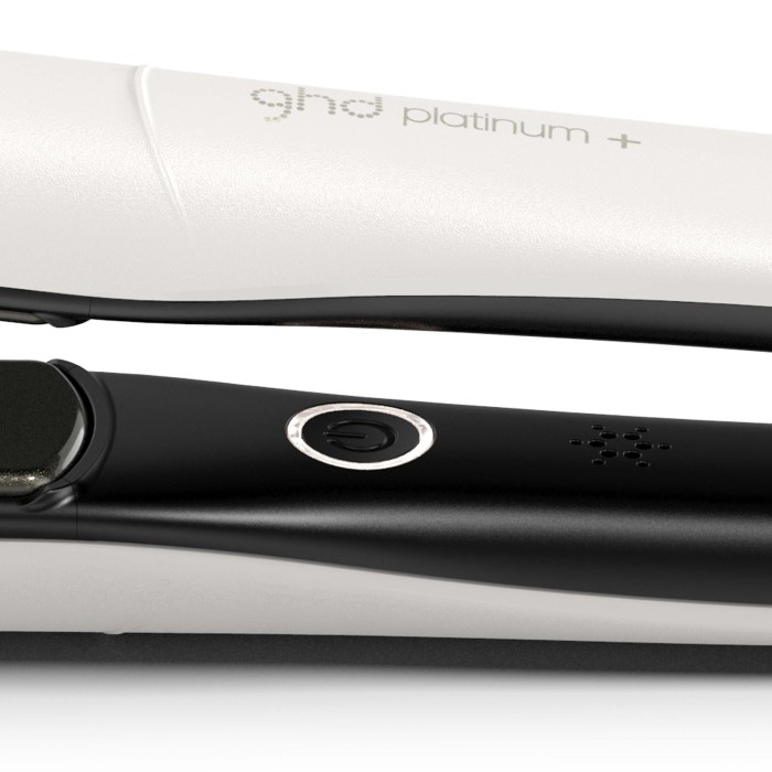 ghd platinum+ hair straightener in White ghd platinum+ hair straightener in White