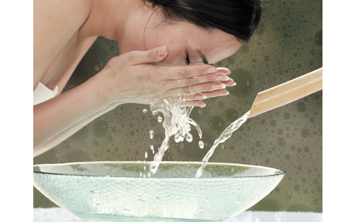 Dermalogica Active Clearing Skin Wash vs UltraCalming Cleanser: Which Cleanser Suits Your Skin?