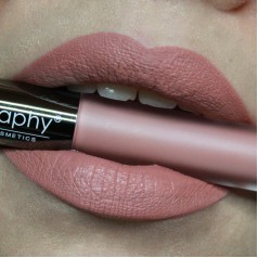 Lip Lava Liquid Lipstick Exposed (Light Coral Nude)