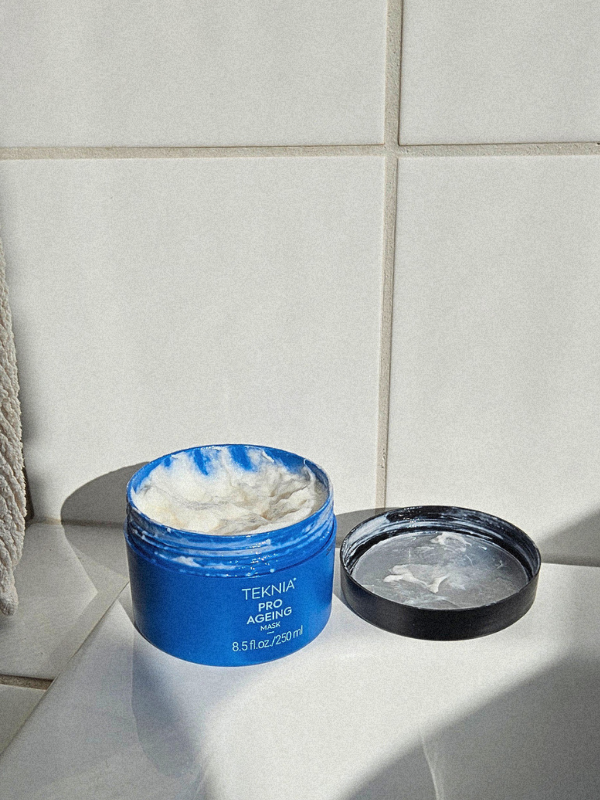 Lakme Teknia Pro Ageing Mask